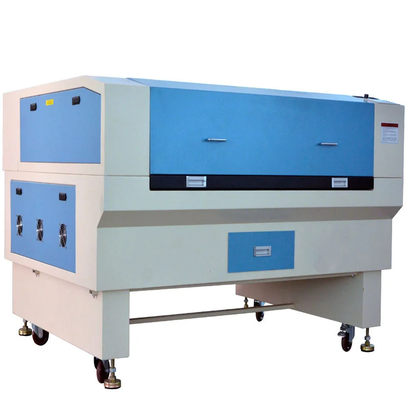 Китайский новый лазерный режущий станок с ЧПУ для