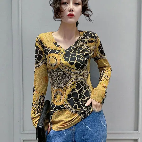 

Thin base shirt women's spring and autumn winter Korean versatile long sleeve T-shirt 2021 new print foreign style outerwear top