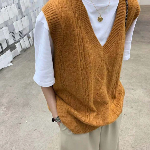 

Fall / winter 2019 Korean wool knitted vest women's loose Pullover Sweater women vest waistcoat sweater vests