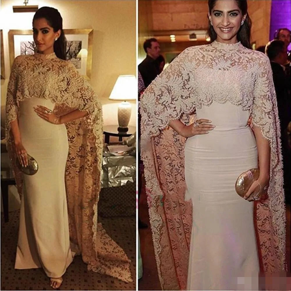 Сонам Капур в Паоло Себастьян с высоким воротом Восточный кафтан из Дубая