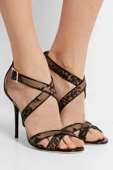 

Women's Shoes
