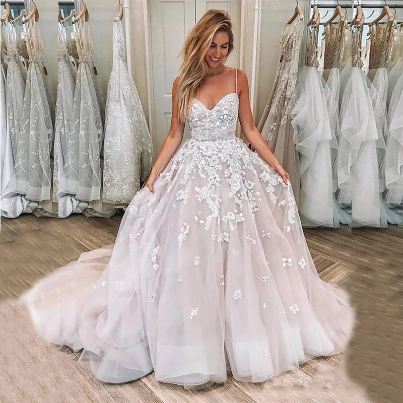 

Wholesale Elegant A Line Lace Applique Bridal Wedding Dresses Sleeveless Spaghetti Straps Wedding Gowns for Bride Court Train