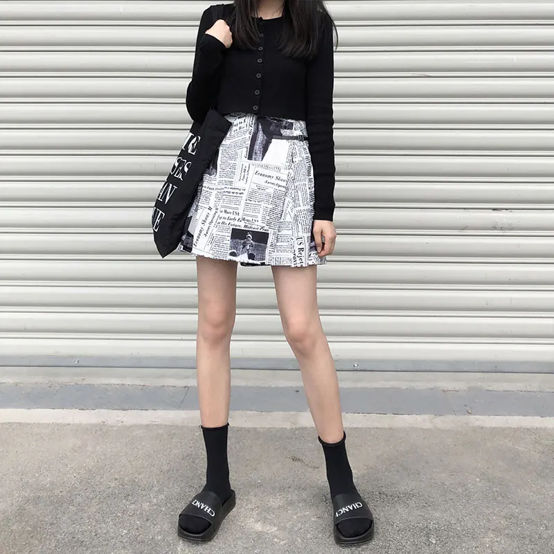 Женская юбка с высокой талией SML летняя мини-юбка принтом газет в стиле преппи