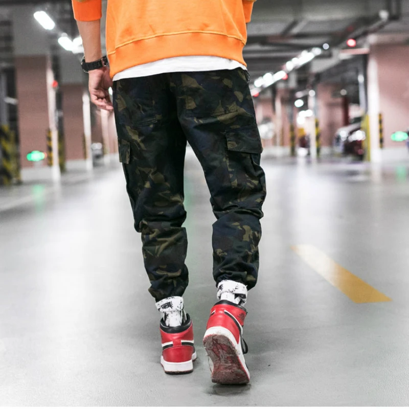 Мужские спортивные штаны в стиле Харадзюку повседневные камуфляжные с карманами