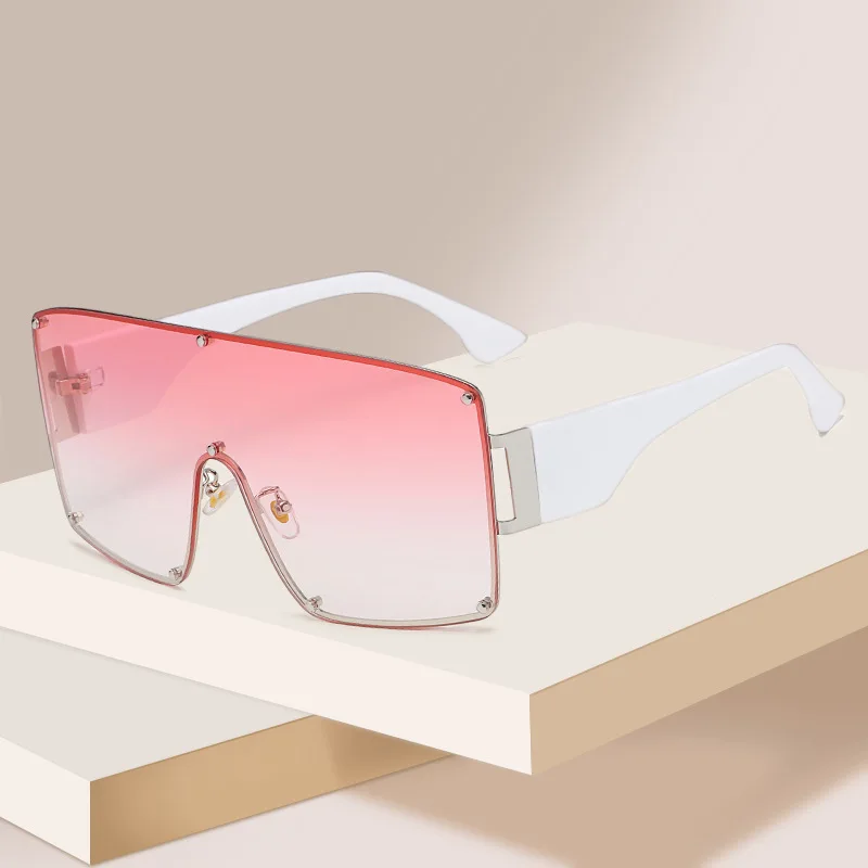 

Polygonal Metel Sunglasses For Lovers Couple Comfortable Sunglasses Various Color Exquisite Sunshade Mirror Europe And America