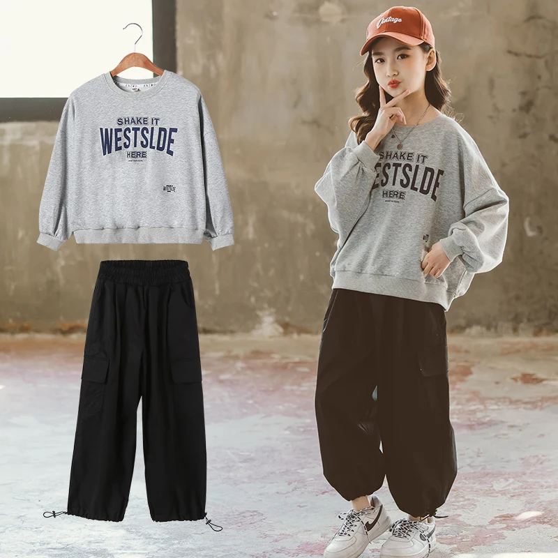 

Весенние костюмы для девочек, новинка 2021, детская одежда в Корейском стиле с надписью, рабочий свитер, комплект из двух предметов