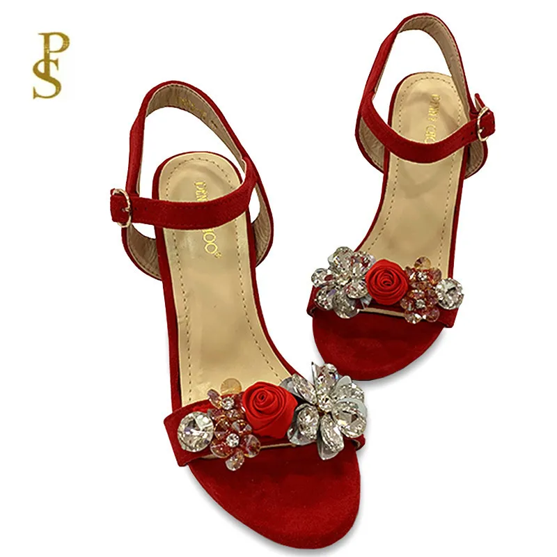 Женские модные сандалии на высоком каблуке красивая обувь украшенная цветами |