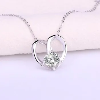 

S925 Silver Necklace Female Diamond Love Clavicle Chain Pendant Simple Fashion Jewelry Fashion Necklace FSN013QKRO
