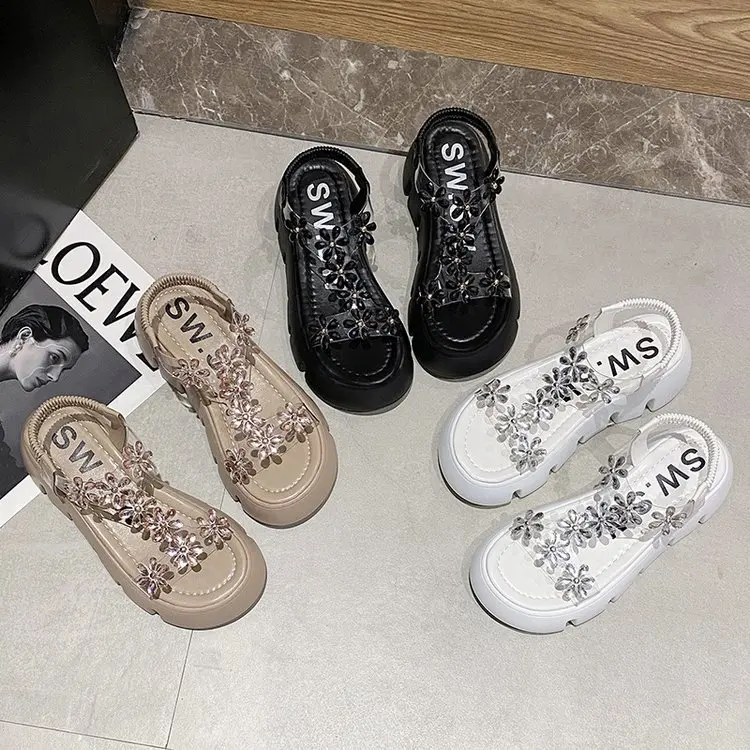 

Женские уличные сандалии, летние новые модные сандалии на платформе с цветами, модные сандалии в сказочном стиле