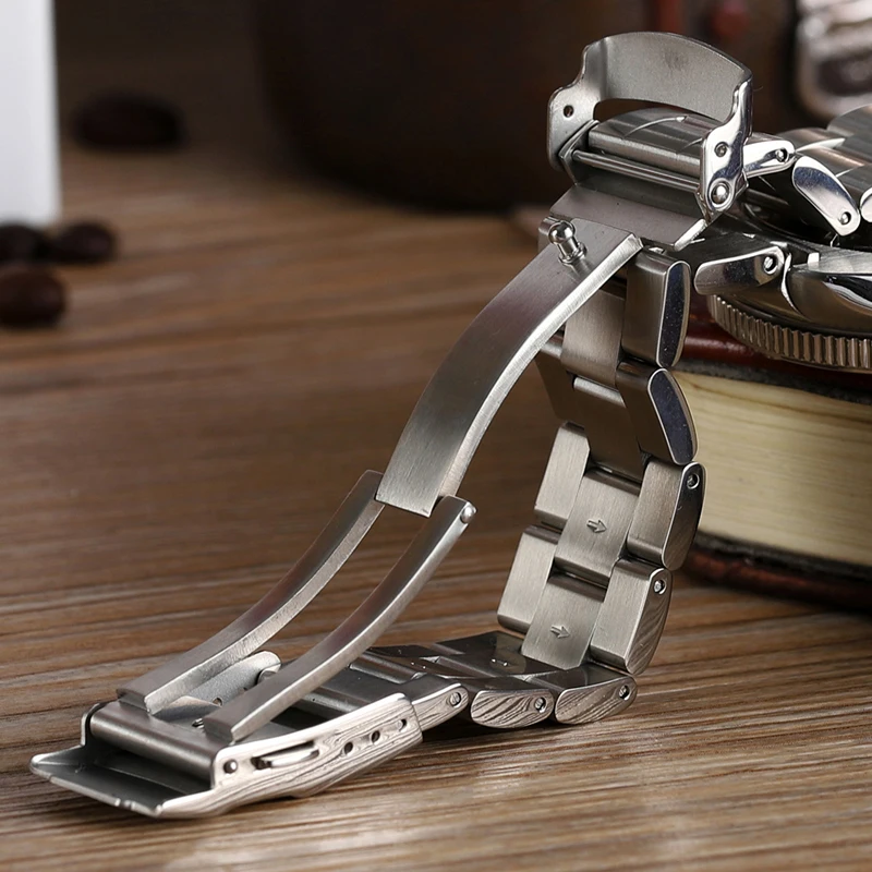 

HEIMDALLR Mens Vintage Mechanical Watch 44mm Black Dial Sapphire NH35A Automatic Movement Watch 200M Waterproof Diver Watches