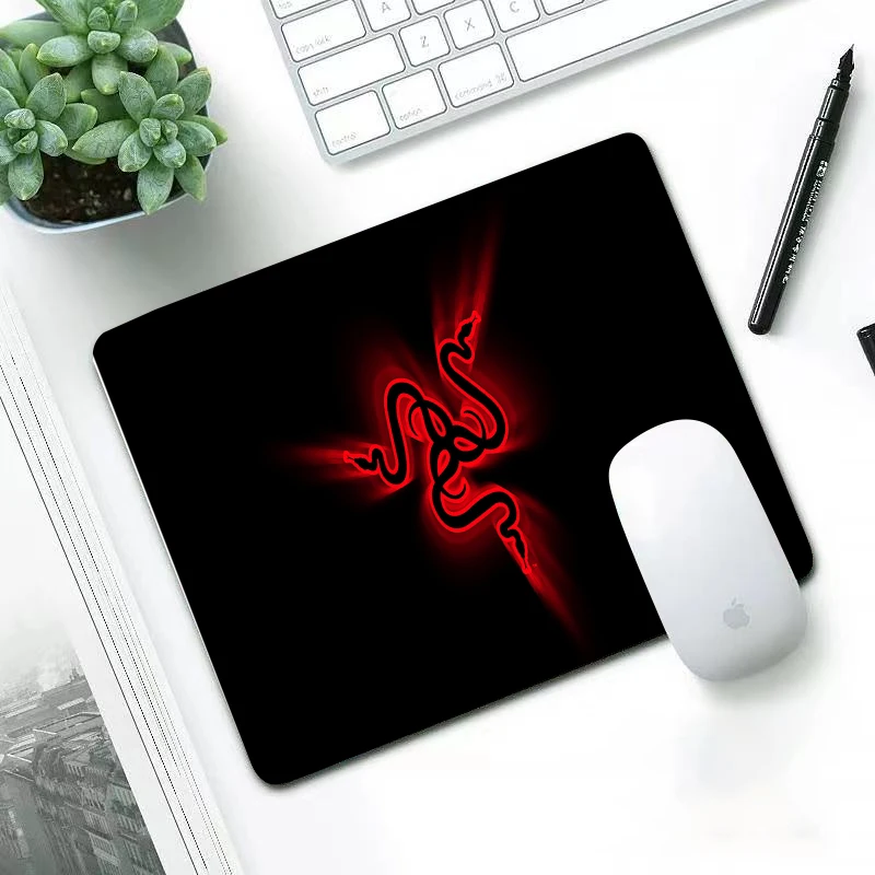 

Razer logo design Computer Mouse Pad pads Washable Non-Skid Rubber s Not Overlock 22X18CM desk mouse mat