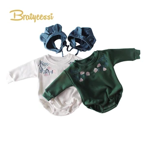 Зимняя одежда для маленьких девочек; Комбинезон с вышивкой для маленьких девочек; Теплый комбинезон с длинными рукавами и плюшевой подкладкой для малышей; Комбинезон с шапочкой для младенцев