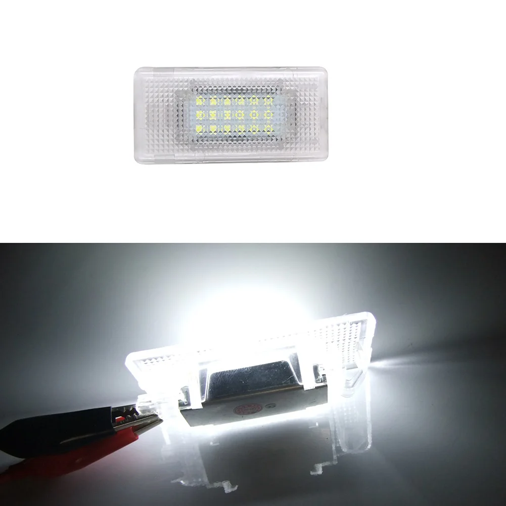 

Clear 12V Plastic Footwell Luggage Trunk Boot LED Light For BMW 3 Class 320 325 330 5 Class 520 525 530 7 Class 720 730 740