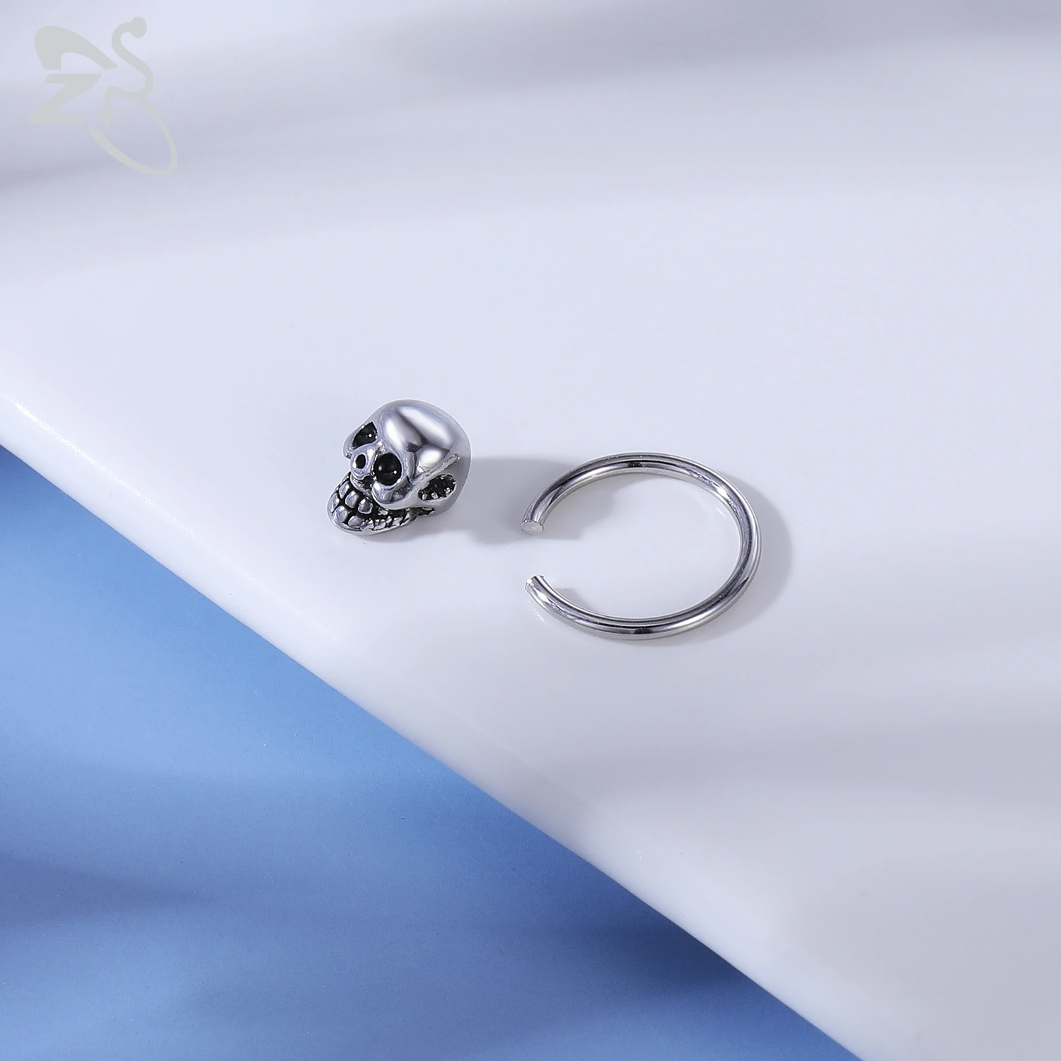 Кольцо для пирсинга ZS 1 шт. с фианитами |