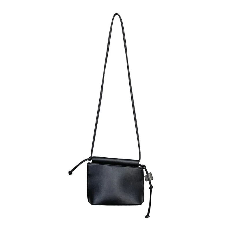 

PU Leather Women Chain Shoulder Bag Fashion Design Ladies Small Messenger Bags Girls Baguette Underarm Handbags Clutch Purse
