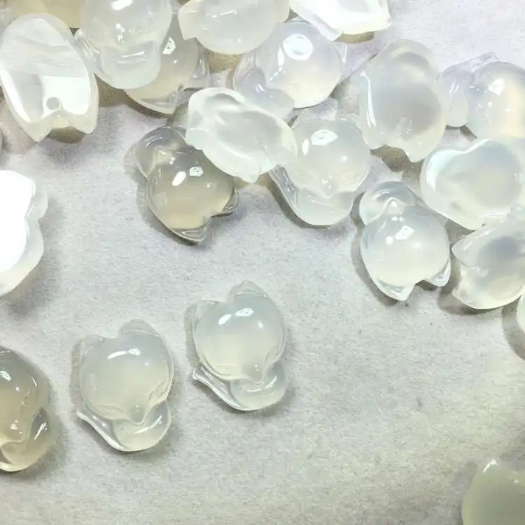 1 шт. Натуральный китайский агат белый халцедон Нефритовая лиса кулон ожерелье