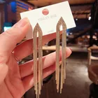 Женские винтажные серьги-подвески золотого цвета, геометрические длинные сережки с металлической кисточкой, корейские эффектные висячие серьги, Подарочная бижутерия для женщин, 2021