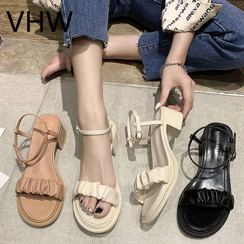 

Women High Heels Sandals Women 2021 Summer Pleated Buckle Strap Shoes Fashion Open Toe Square Heel White Ladies Rome Sandals