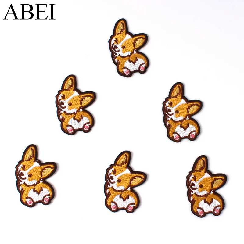 

10pcs Embroidery Cartoon Dog Patches Iron On Animal Stickers For Jeans Backpacks Hats Caps Coats Decoration DIY Badge Appliques