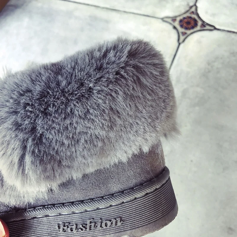 Женские зимние ботинки теплые женские на плоской подошве платформе со шнуровкой