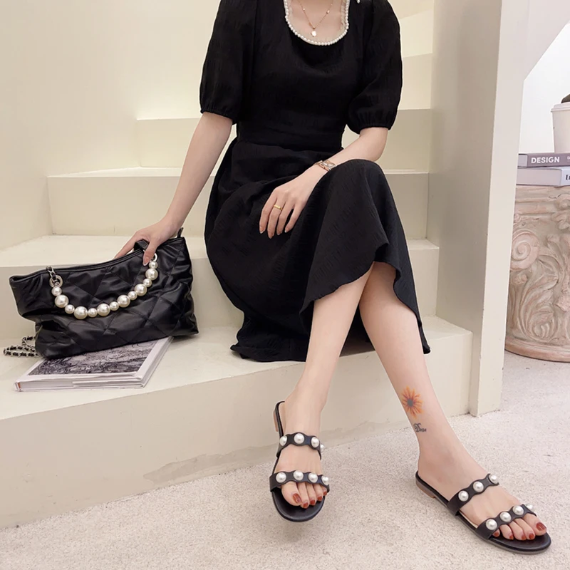 

Shoes Woman 2021 Slippers Flat Luxury Slides Low Pantofle String Bead Designer Summer New PU Fabric Basic Rubber Slippers Women