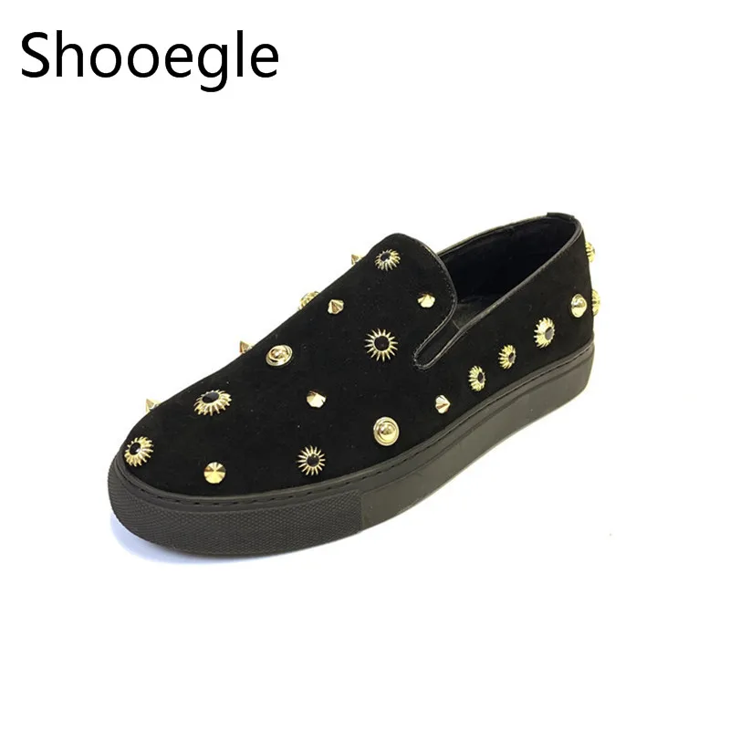 

Кроссовки мужские с круглым носком, Повседневная модная обувь с золотыми шипами, без застежек, с заклепками, на плоской подошве, дизайнерские кеды