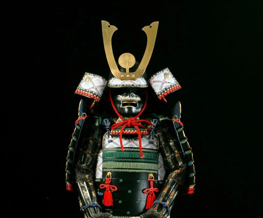 Рисунок 4 - Носимые японские брони самурая