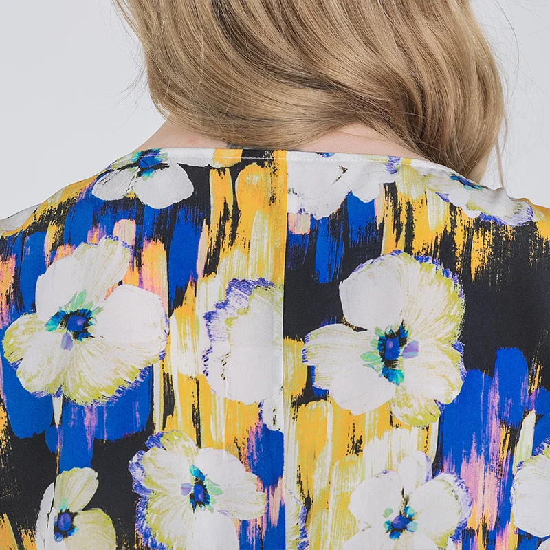 

VOA Silk 16m/m Print Double Crepe Round Neck One Shoulder Five-point Ribbon Sleeve Georgette Patch Loose Waist Dress A10957