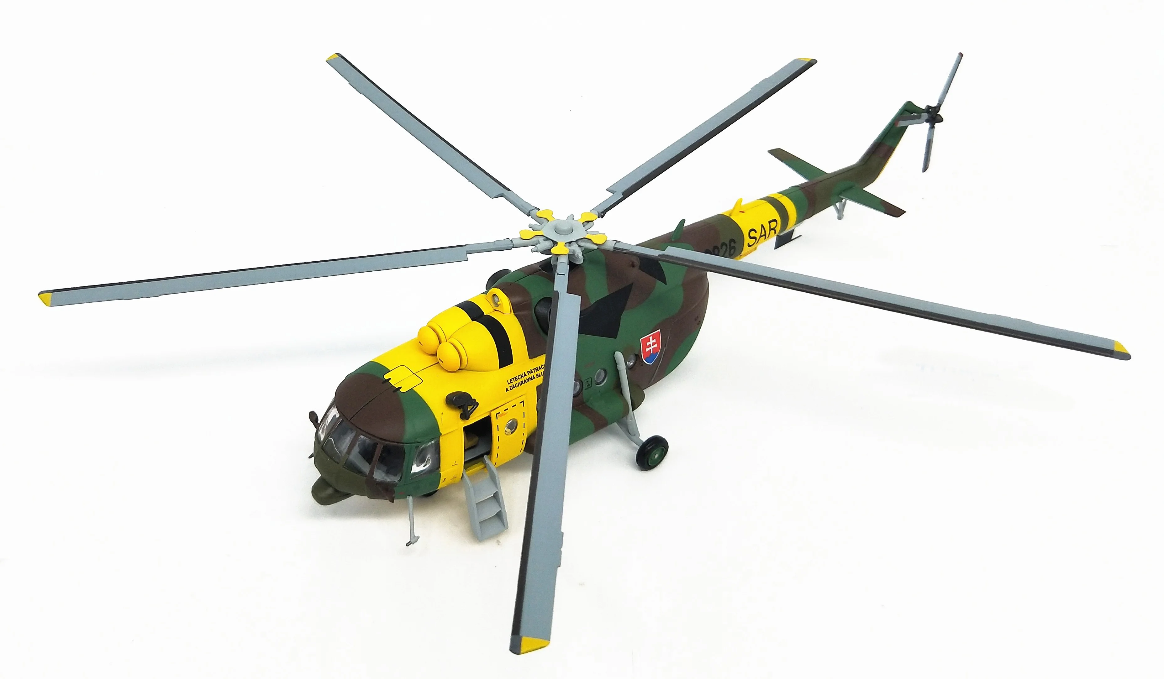 Fine 1: 72 MI-17 модель вертолета в России, ср. ВВС Готовая модель самолета из сплава коллекция