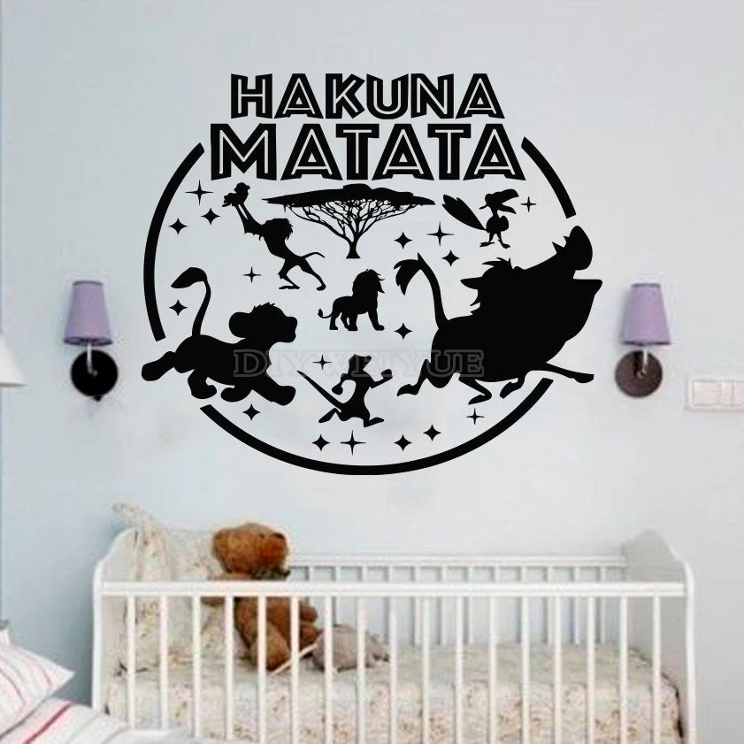 

Cartoon Lion Wall Decal Hakuna Matata Means It No Worries Quote Vinyl Wall Sticker for Boy Room Cartoon Decoration Mural X043