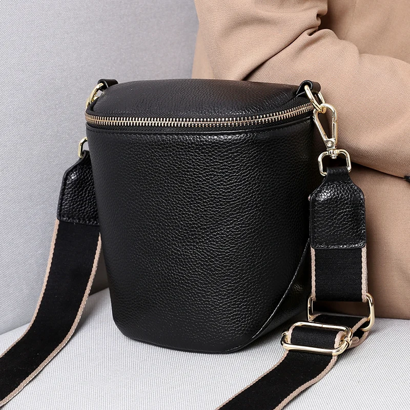 

Soft Cowhide Leather Handbag Daily Casual Outdoor Women's Shoulder Bag Large Capacity Female Crossbody Bag High Quality