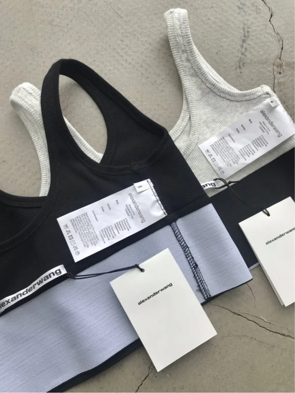

ALEXANDER WANG Fabric Breathable Women Yoga Tops Bra Solid Color And Sexy Sports Wear Outdoor Exercise Clothes