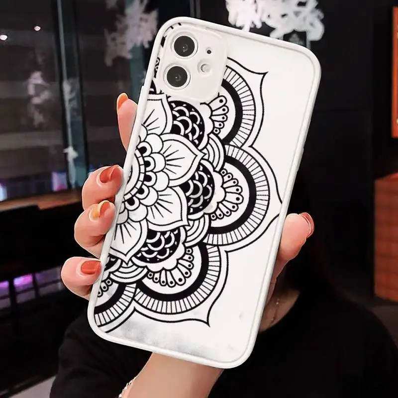 

Mandala Lace Flower Phone Cases Matte Transparent for iPhone 7 8 11 12 s mini pro X XS XR MAX Plus cover funda