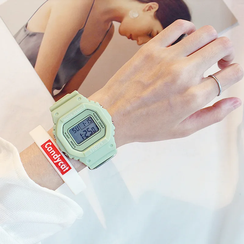 Женские часы спортивные для девочек простые модные детские студенческие