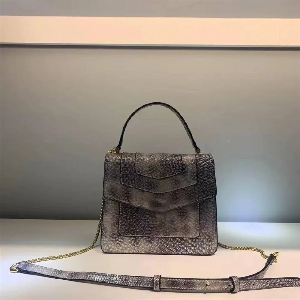 

Fashionable and simple ladies bag 2021 trendy shoulder bag all-match chain messenger bag solid color small square bag