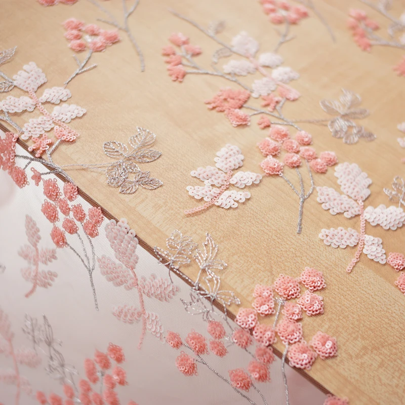Качественная розовая серия мягкая марлевая ткань блестящая Цветочная вышивка