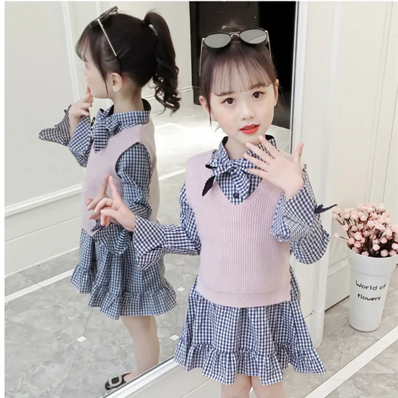 Light Blue DFXD/подростков Комплекты одежды для девочек осень с воротником-стойкой и галстуком-бабочкой с расклешенными рукавами клетчатый; плиссированное платье+ вязаный жилет комплект из двух предметов одежды, комплект в стиле «Принцесса» - Цвет: Light Blue