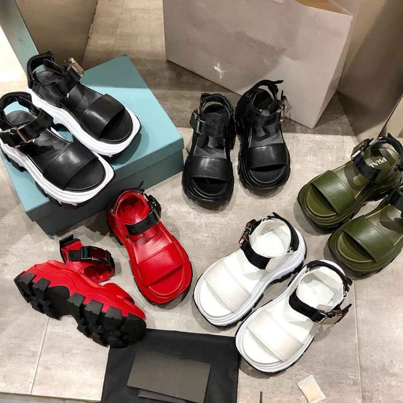 

2021 Summer Top quality Luxury brands Genuine leather Women sandals Buckles adornment 7.5cm muffin thick sport sole sandals