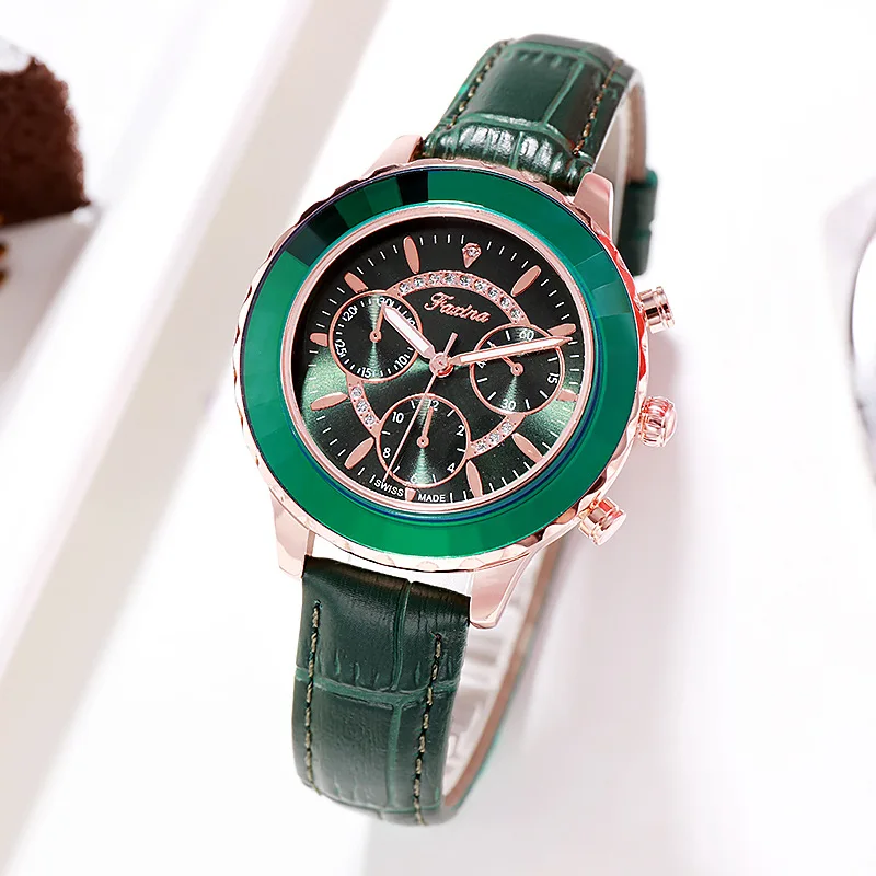 The new trendy fashion ladies watch high-value refracted mirror six-pin personality set wrist watch enlarge