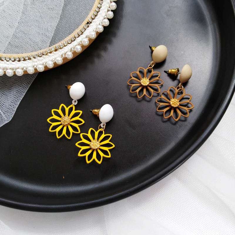 Милые Красочные Молодежные красивые женские серьги в форме цветка для девушек