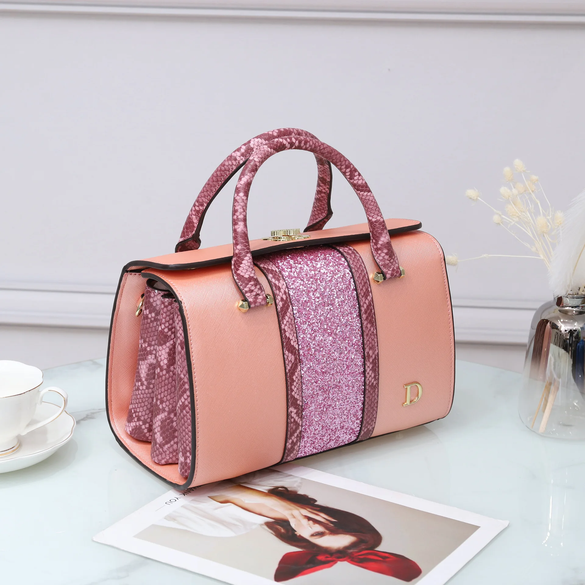 

2021 Women's PU Leather sequin Handbag Shoulder Bags For Women Handle Totes clutches Sequined Pillow Elegant Lady Messenger Bag