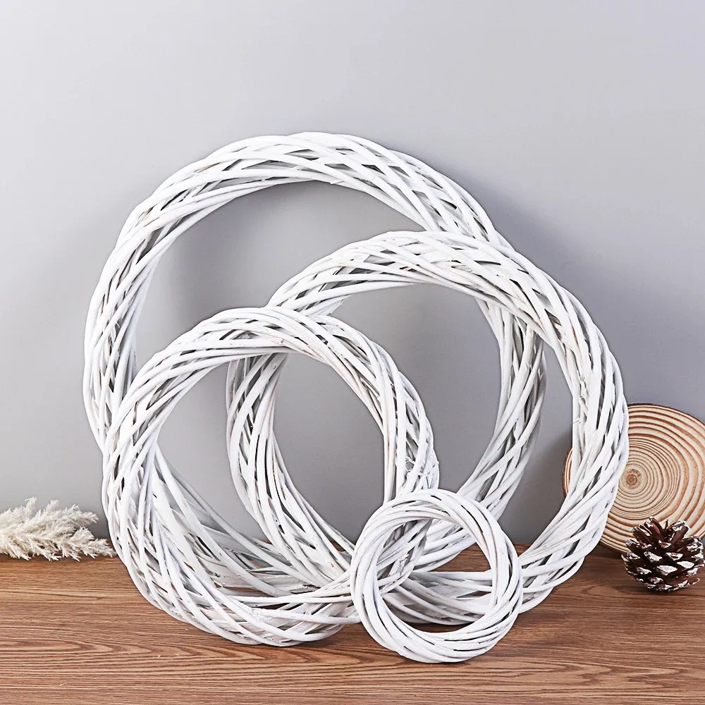 

Christmas Rattan Ring Wreath Wicker Vine Garland Hanging Wedding White Wreath Natural Ornaments Craft Accessories DIY Garland
