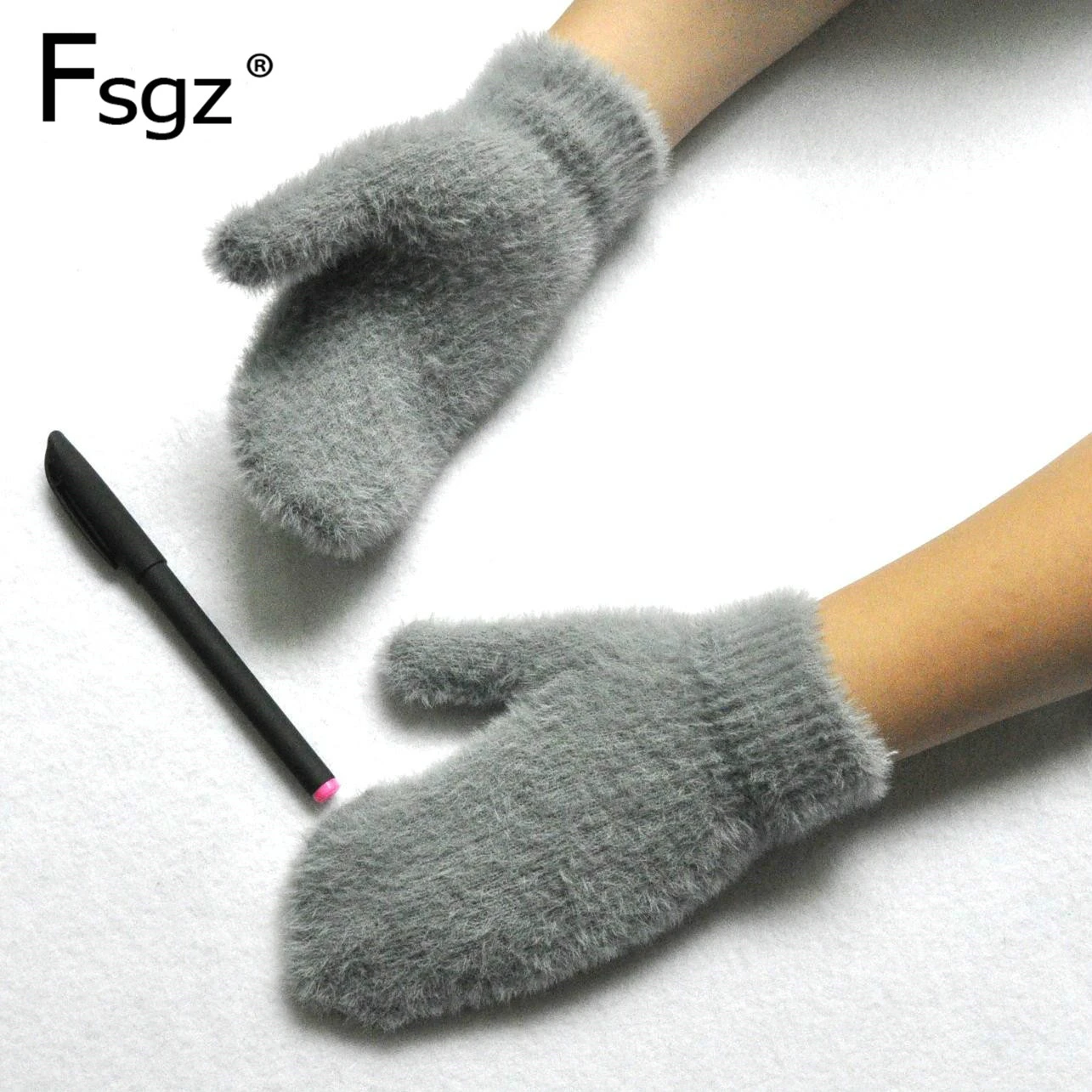 

Winter Keep Warm Gloves for Children Good Quality Imitation Mink Hair Knitting Glove 6-12 Years Old Student Knitting Mittens New