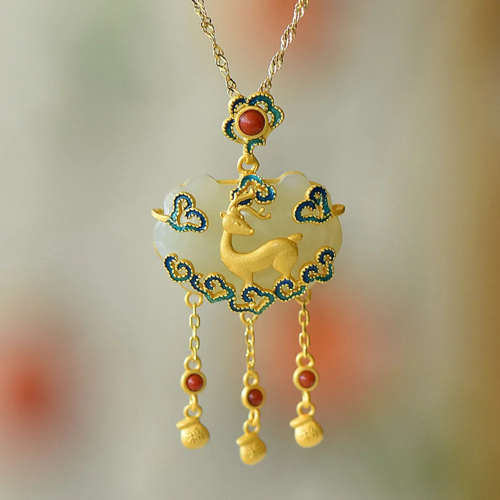 

Vintage Deer Clouds Carved White Jade Agate Gemstones Pendant Necklaces for Women 18k Gold Filled Jewelry Bijoux Accessory Gifts