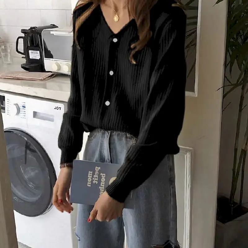 

Women's V-neck Sweater 2021 New Loose Spring And Autumn Cropped Top Sweater Cropped Knit Cardigan Korean Fashion Black Sweater
