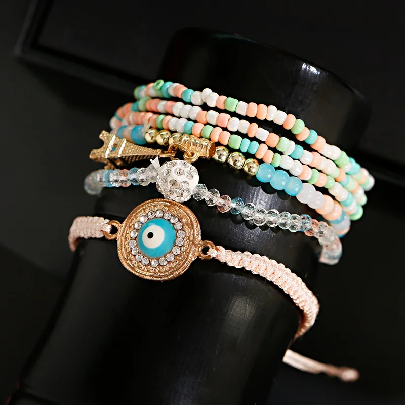Женский браслет с подвеской «сглаза» Женский браслет с подвеской «сглаза»
