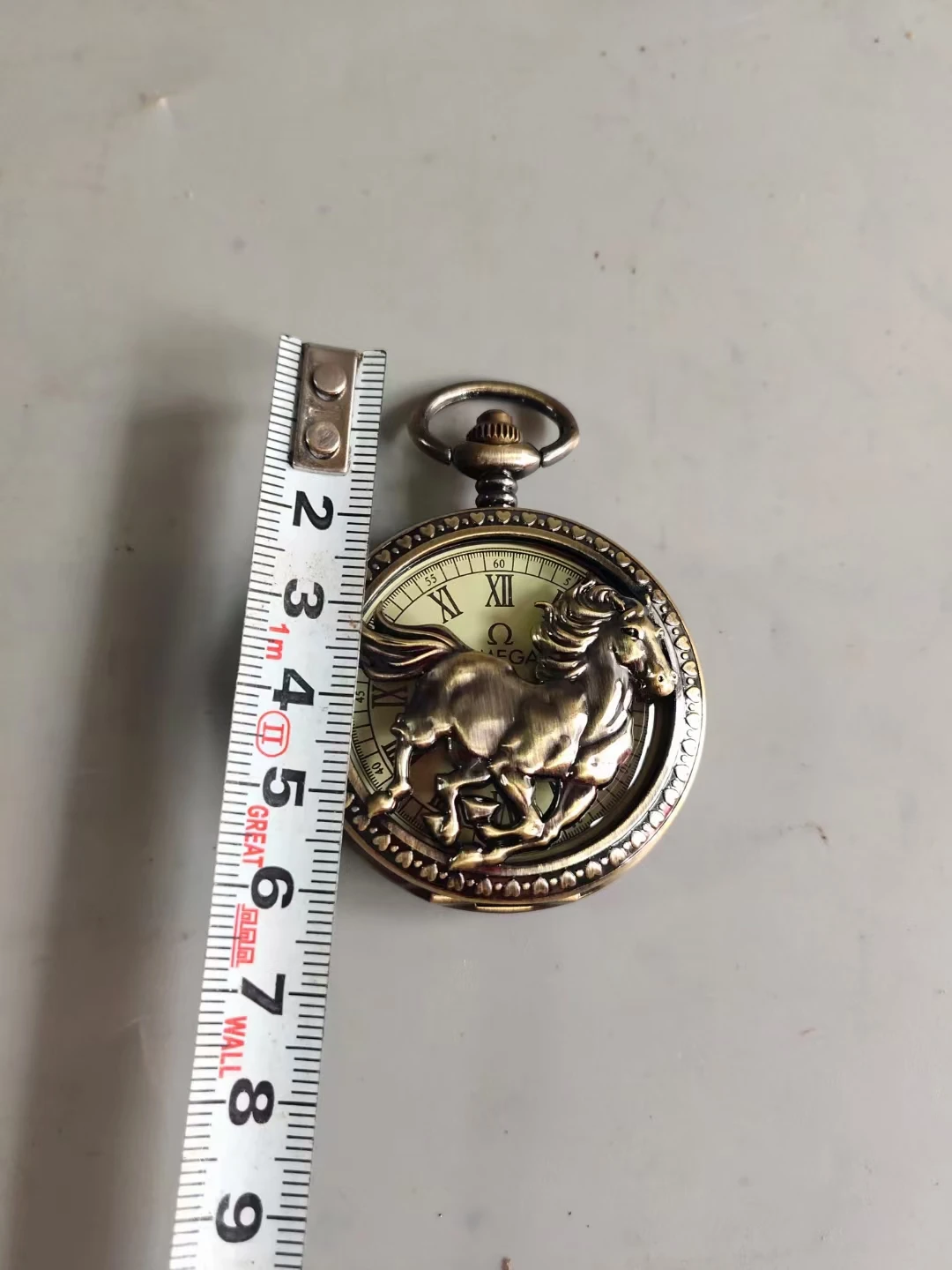

Old Pocket Watch Antique Clock about 80 Years of History Preserved Intact Craft Exquisite Home Accessories Re-ment Figurine