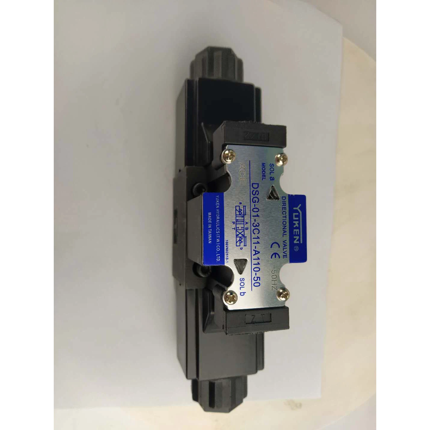 

HYDRAULIC SOLENOID CONTROL VALVES. DSG-01 DSG-03 pressure reducing valve