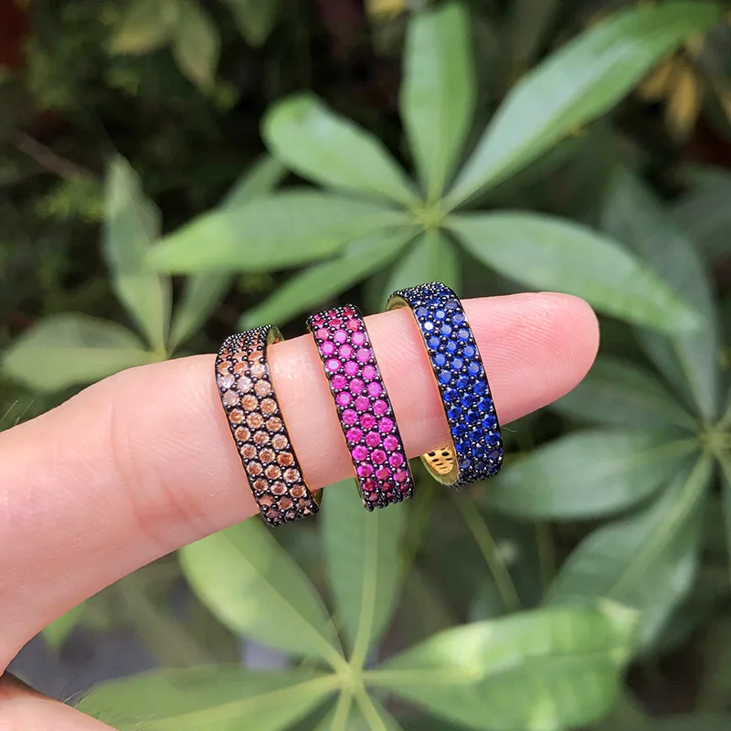 Женские уплотненные кольца с инкрустацией из фианита 5 цветов