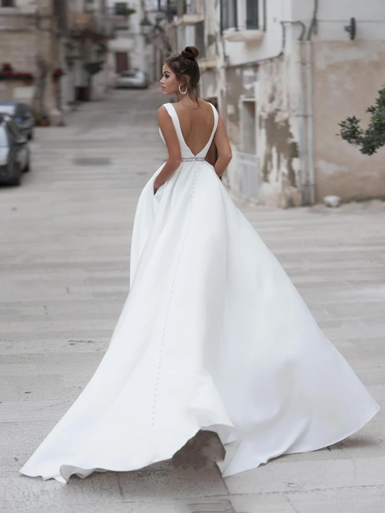 

Hi Shy Bride New simple wedding dress backless sleeveless design chiffon lace bride dresses princess dress plus size tailor-made
